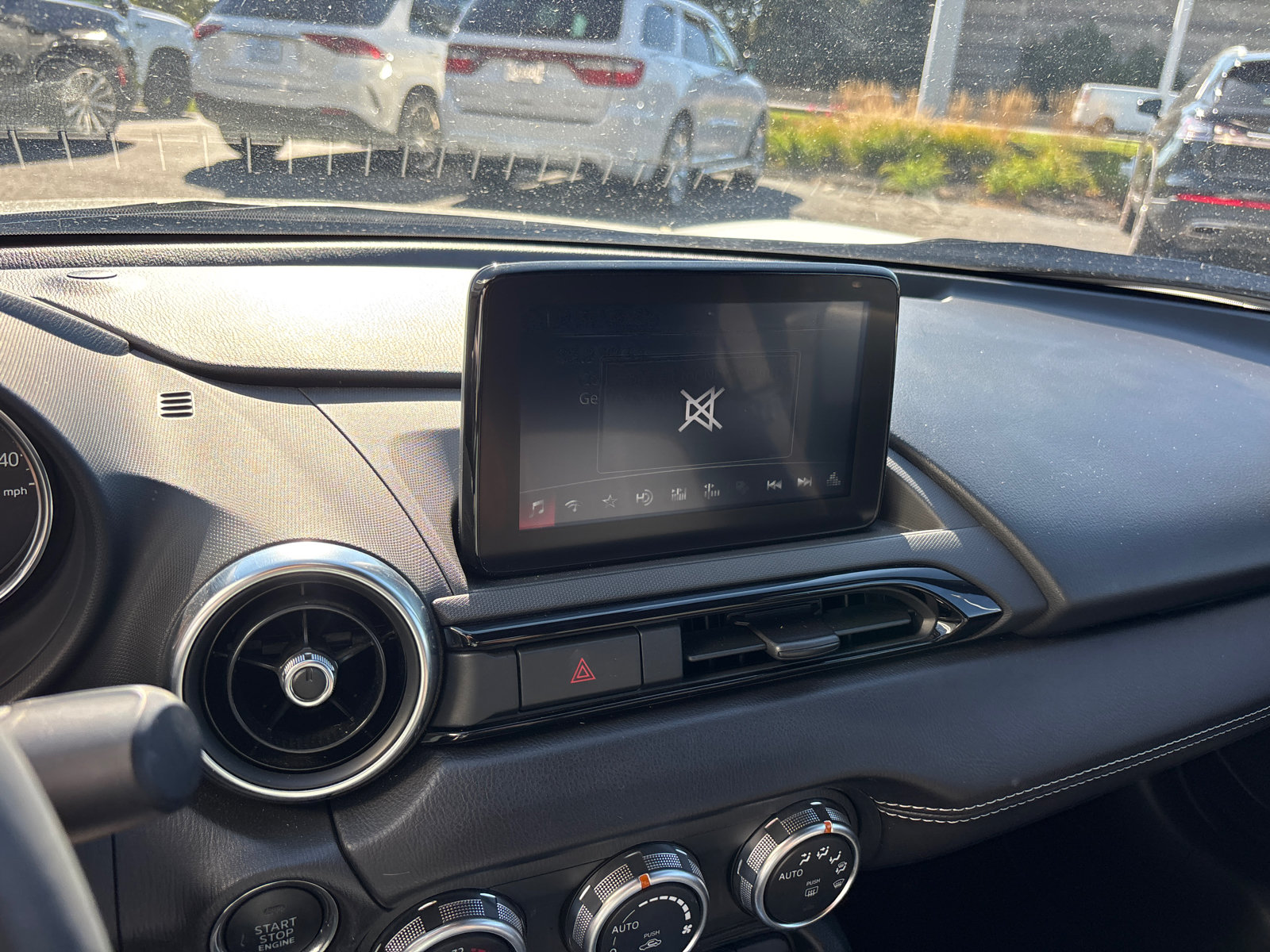 Used 2022 MAZDA MX-5 Miata RF Grand Touring RWD image 18