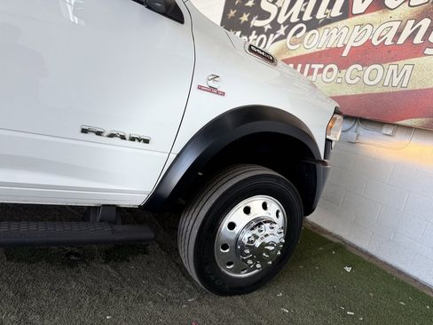 Used 2022 RAM 5500 Tradesman w/ Safety Group image 10