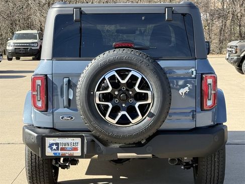 New 2025 Ford Bronco Outer Banks image 31