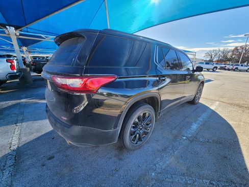 Used 2020 Chevrolet Traverse RS image 4