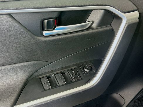 Certified 2024 Toyota RAV4 XLE AWD/4WD image 17