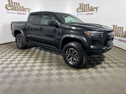 Certified 2024 Chevrolet Colorado ZR2 w/ Technology Package AWD/4WD image 1