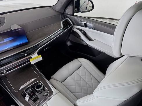 New 2027 BMW X7 xDrive40i AWD/4WD image 25
