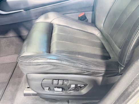 Used 2017 BMW X5 M image 26