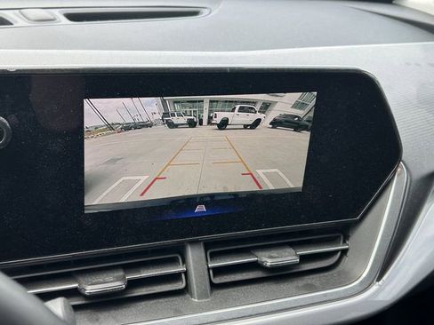 Used 2024 Chevrolet Trax LT w/ Driver Confidence Package FWD image 6