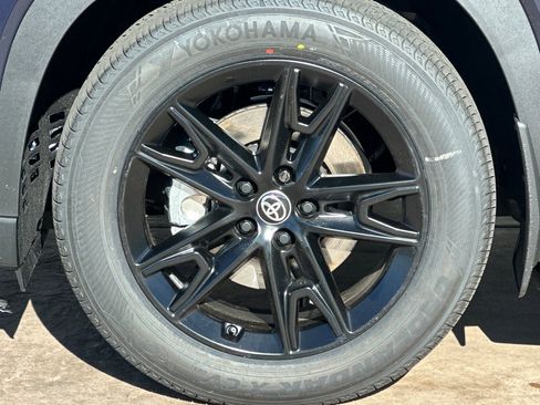 New 2026 Toyota Grand Highlander AWD Hybrid image 35