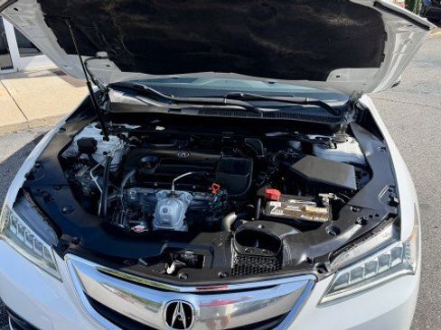 Used 2016 Acura TLX w/ Technology Package FWD image 22