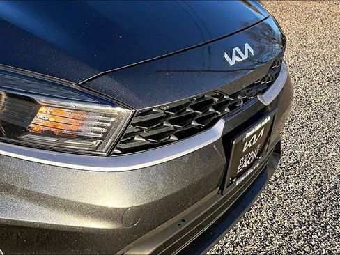 Certified 2024 Kia Forte LXS image 28