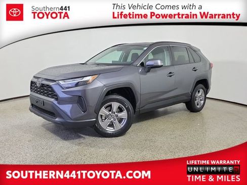 Used 2025 Toyota RAV4 XLE FWD image 1