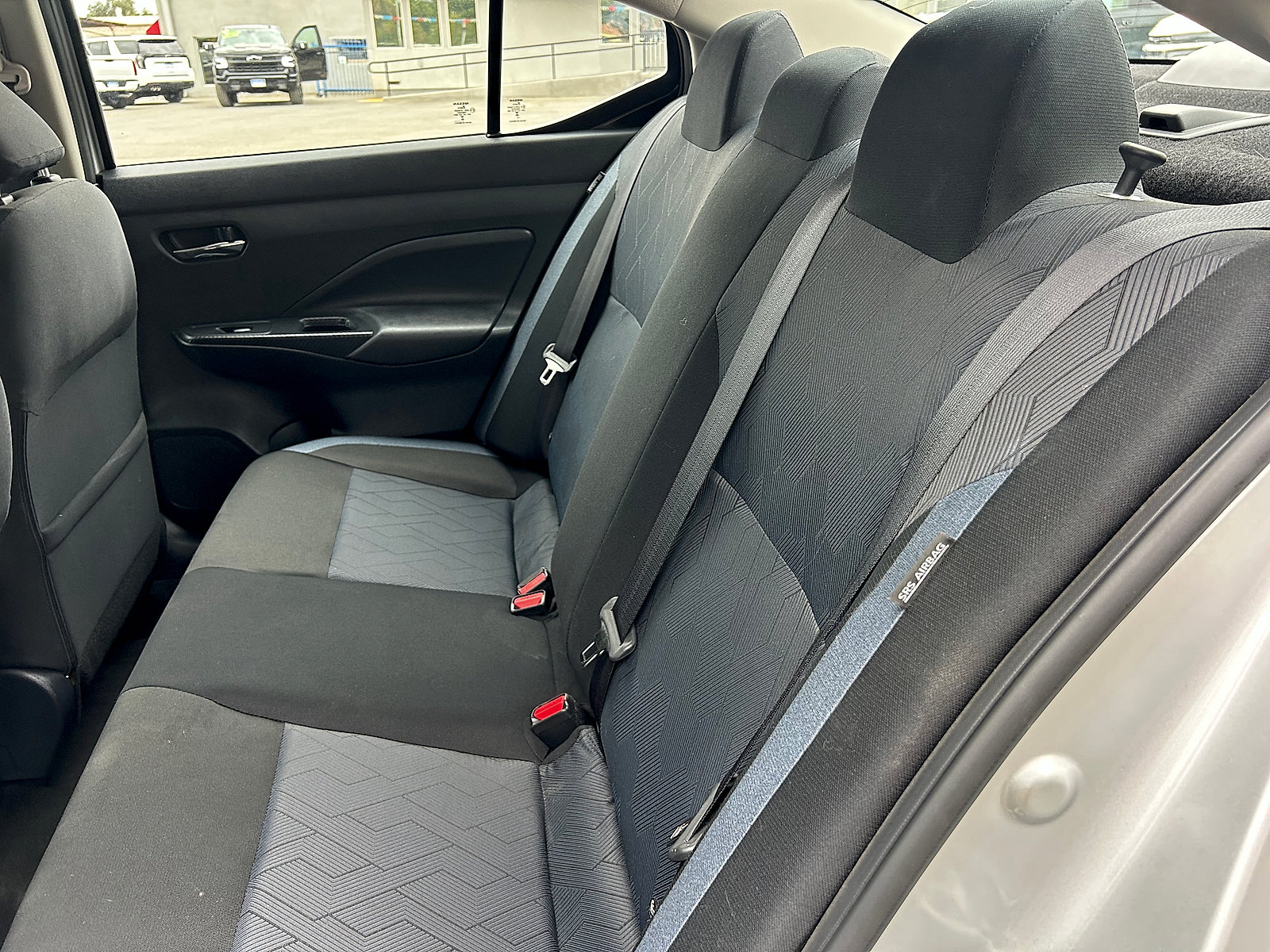Used 2025 Nissan Versa SV FWD image 18