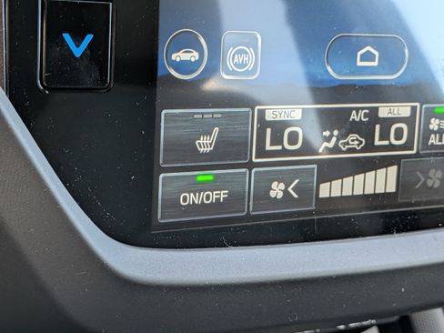 New 2026 Subaru Forester Premium AWD/4WD image 23