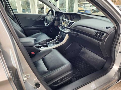 Used 2013 Honda Accord EX-L image 16