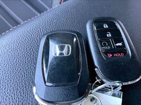 Used 2023 Honda CR-V Sport image 14