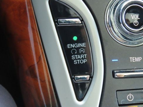 Used 2020 Lincoln Nautilus Reserve w/ Equipment Group 201A FWD image 28