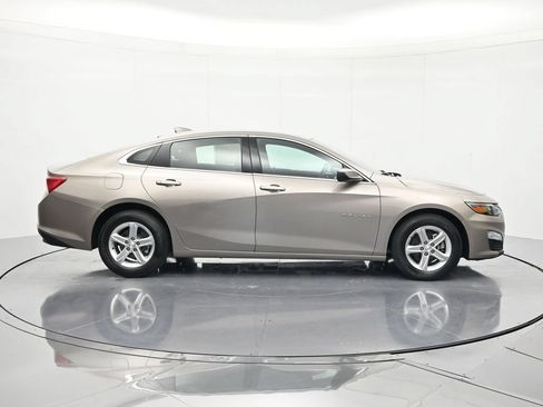 Certified 2024 Chevrolet Malibu LT FWD image 4