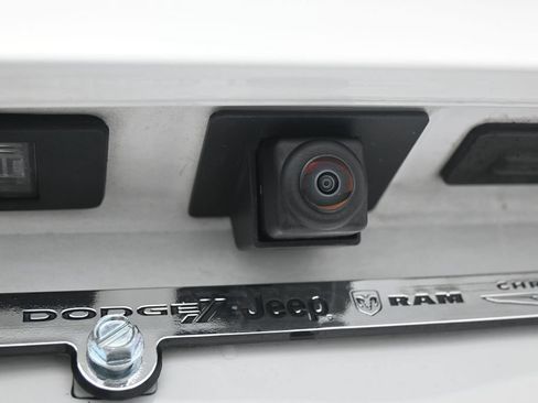 Used 2024 Chevrolet Malibu LT FWD image 30