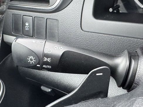 Certified 2016 Toyota Camry SE image 24