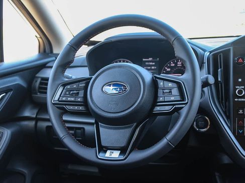 New 2025 Subaru Crosstrek 2.5i Limited image 15