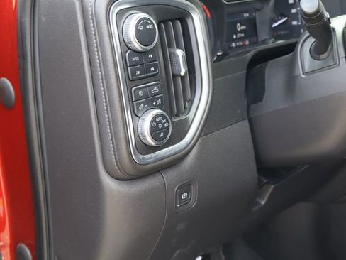 Used 2022 GMC Sierra 1500 SLT w/ SLT Premium Package AWD/4WD image 23