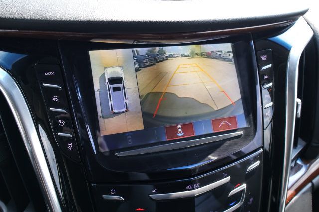 Used 2019 Cadillac Escalade ESV Premium Luxury RWD image 22