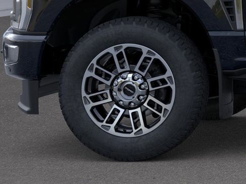 New 2025 Ford F350 Platinum w/ Platinum Plus Package image 19