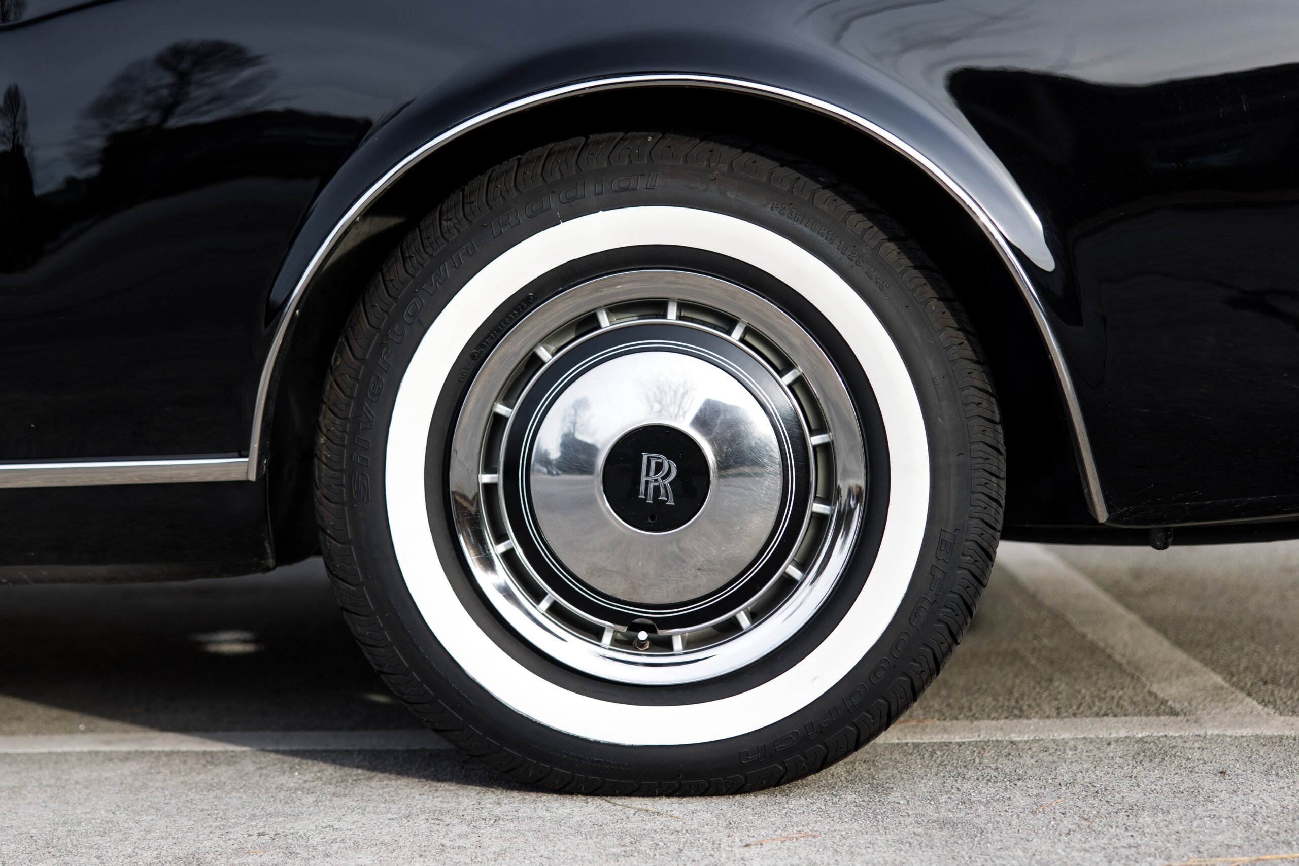 Used 1991 Rolls-Royce Corniche III RWD image 14