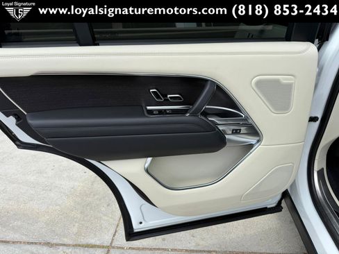 Used 2022 Land Rover Range Rover Long Wheelbase SE AWD/4WD image 19
