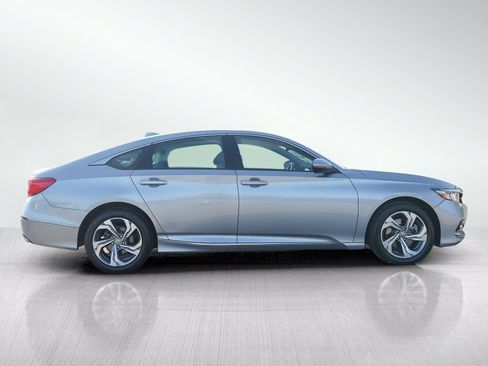 Used 2018 Honda Accord EX-L image 6