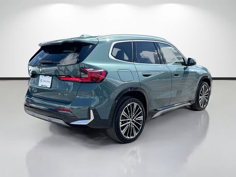New 2026 BMW X1 xDrive28i w/ Technology Package AWD/4WD image 4