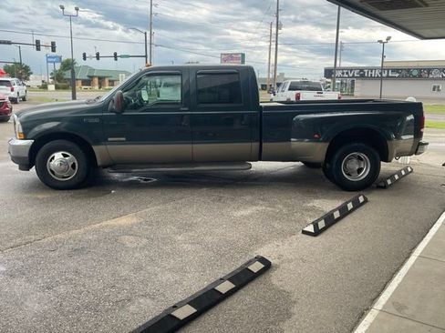 Used 2004 Ford F350 Lariat RWD image 3