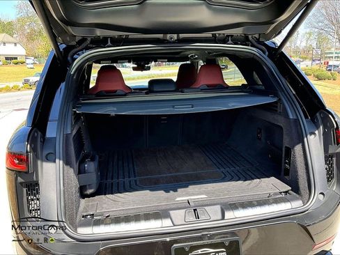 Used 2024 Land Rover Range Rover Sport image 31