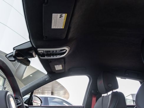 New 2026 Porsche Macan GTS image 29