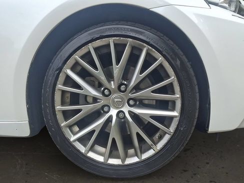 Used 2015 Lexus IS 250 AWD w/ Navigation System Package image 9