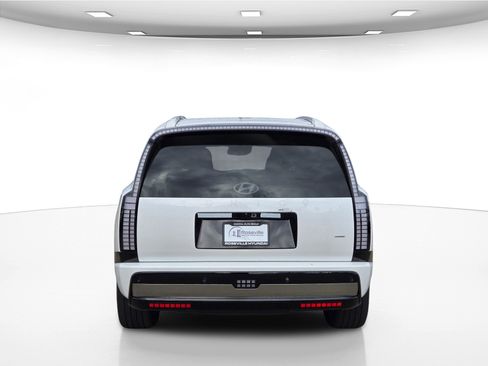 New 2026 Hyundai Ioniq 9 Calligraphy image 7