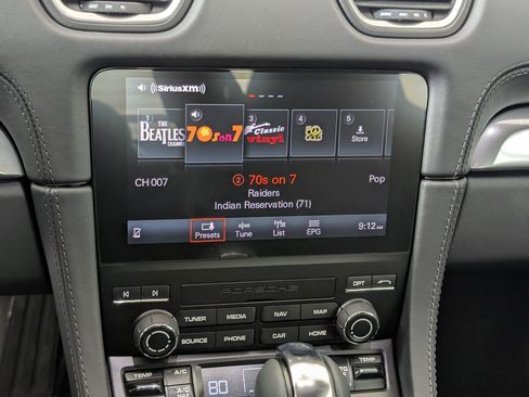 Certified 2025 Porsche 718 Cayman Coupe image 20