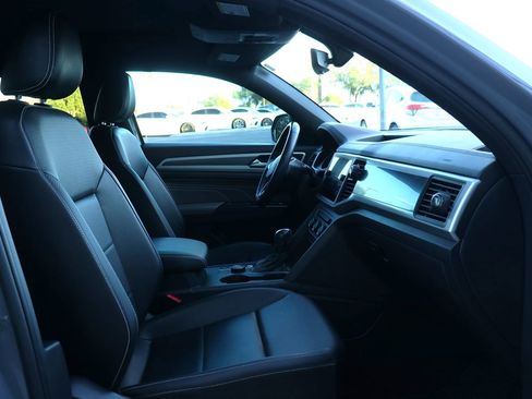 Used 2021 Volkswagen Atlas Cross Sport SE w/ Panoramic Sunroof Package AWD/4WD image 35