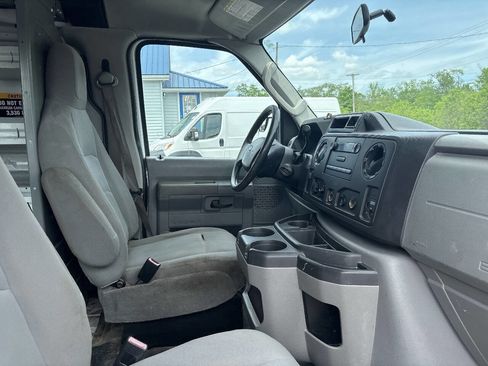 Used 2011 Ford E-250 and Econoline 250 w/ PWR Group RWD image 22