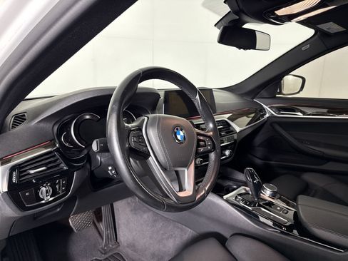 Used 2018 BMW 530i RWD image 4