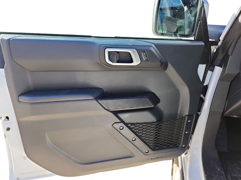 New 2025 Ford Bronco Big Bend w/ Black Diamond Package image 21