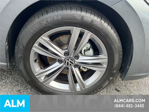 Used 2023 Volkswagen Jetta SE image 15