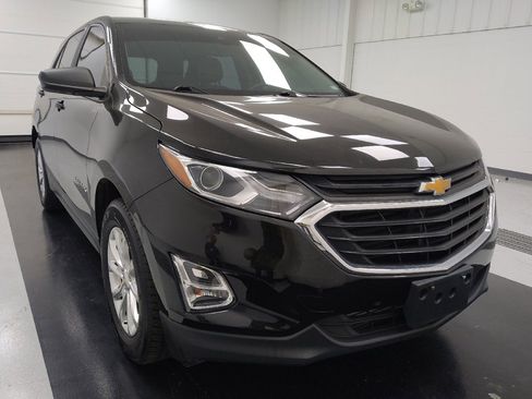 Used 2020 Chevrolet Equinox LS image 14
