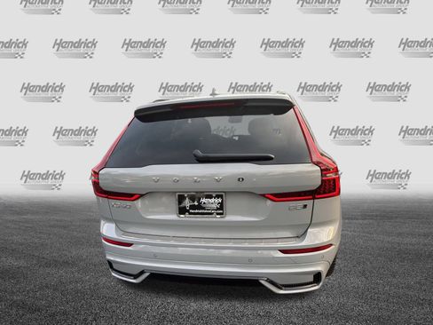 Used 2026 Volvo XC60 B5 Ultra w/ Protection Package Premier image 9