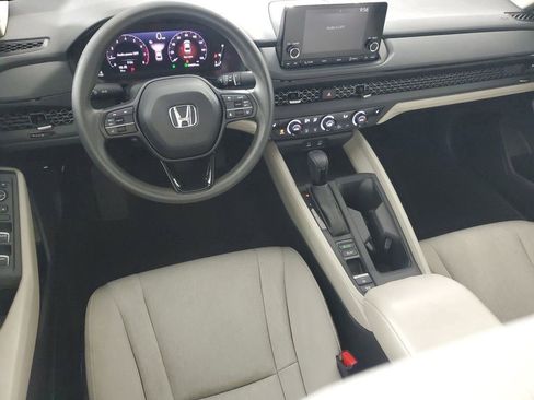 Used 2023 Honda Accord EX image 14