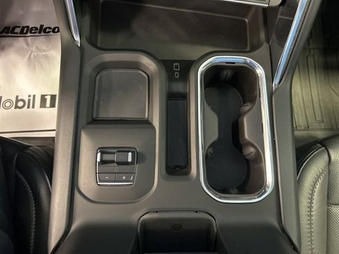 Used 2024 GMC Sierra 3500 Denali w/ Denali Reserve Package image 30