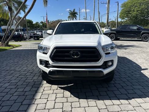 Used 2022 Toyota Tacoma SR5 w/ Technology Package RWD image 21