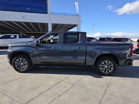 Used 2021 Chevrolet Silverado 1500 RST image 3