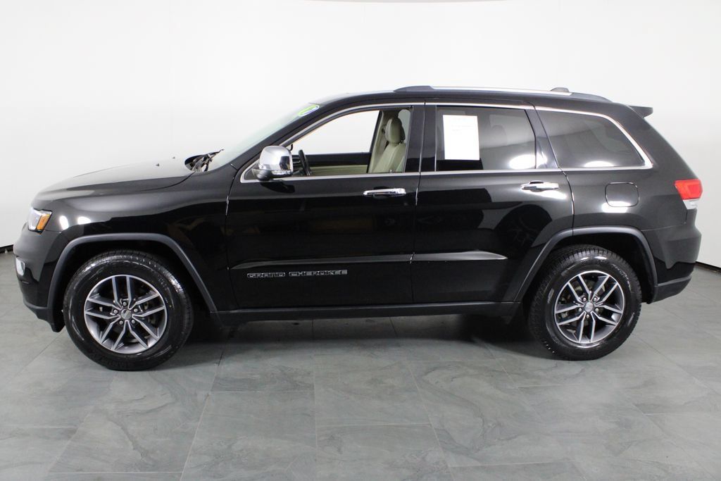 Used 2017 Jeep Grand Cherokee Limited w/ Luxury Group II RWD image 12