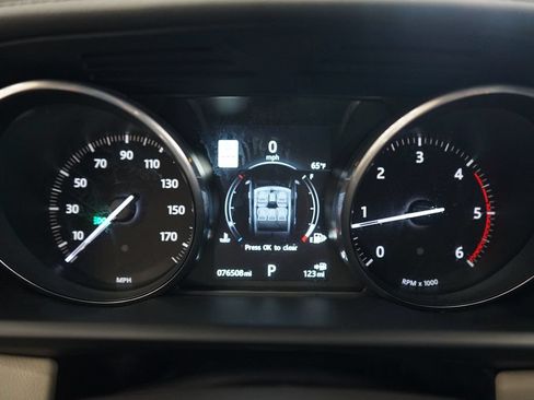 Used 2016 Land Rover Range Rover Sport HSE AWD/4WD image 38