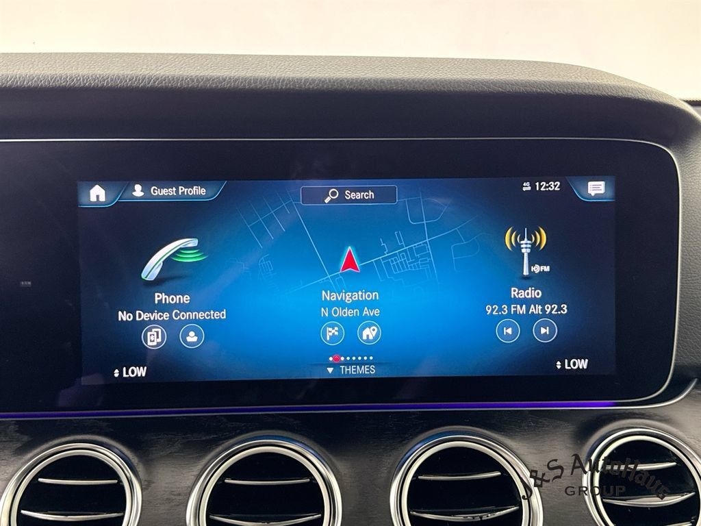 Used 2023 Mercedes-Benz E 350 4MATIC Sedan image 18