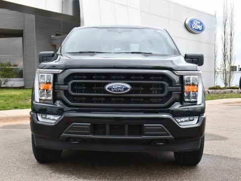 Used 2022 Ford F150 XLT w/ Equipment Group 302A High AWD/4WD image 9